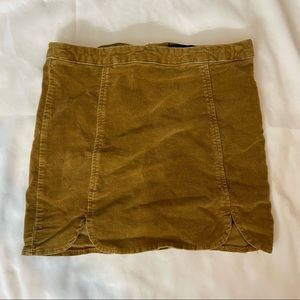 Brandy Melville skirt